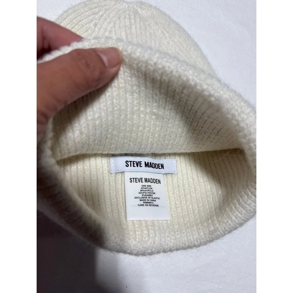 Steve Madden White Embellished Knit Beanie Rhinestone Jewel Winter Hat One Size